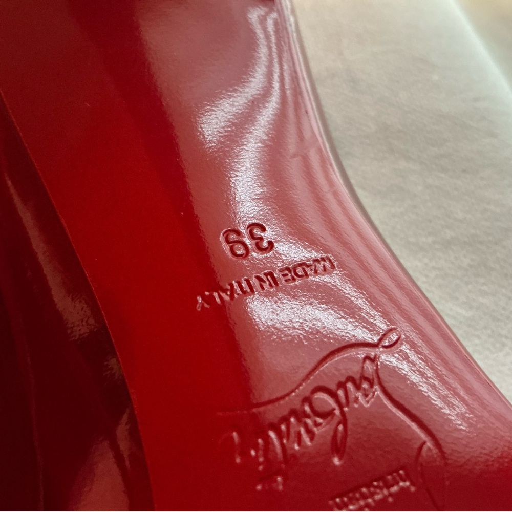 Christian Louboutin HOTCHICK  heels - Picture 9 of 10
